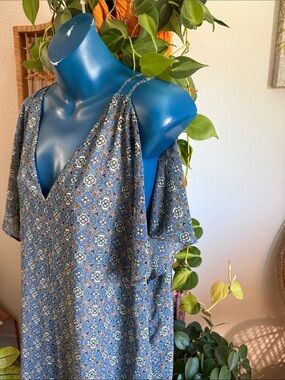 Forever 21 Blue Teal Paisley-Trim Dress